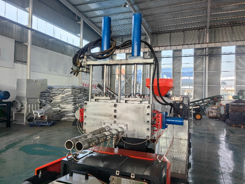 Máquina Pelletizadora de Plástico Linha de Granulação de Estágio Único para Material Triturado de Filme/Saco Plástico