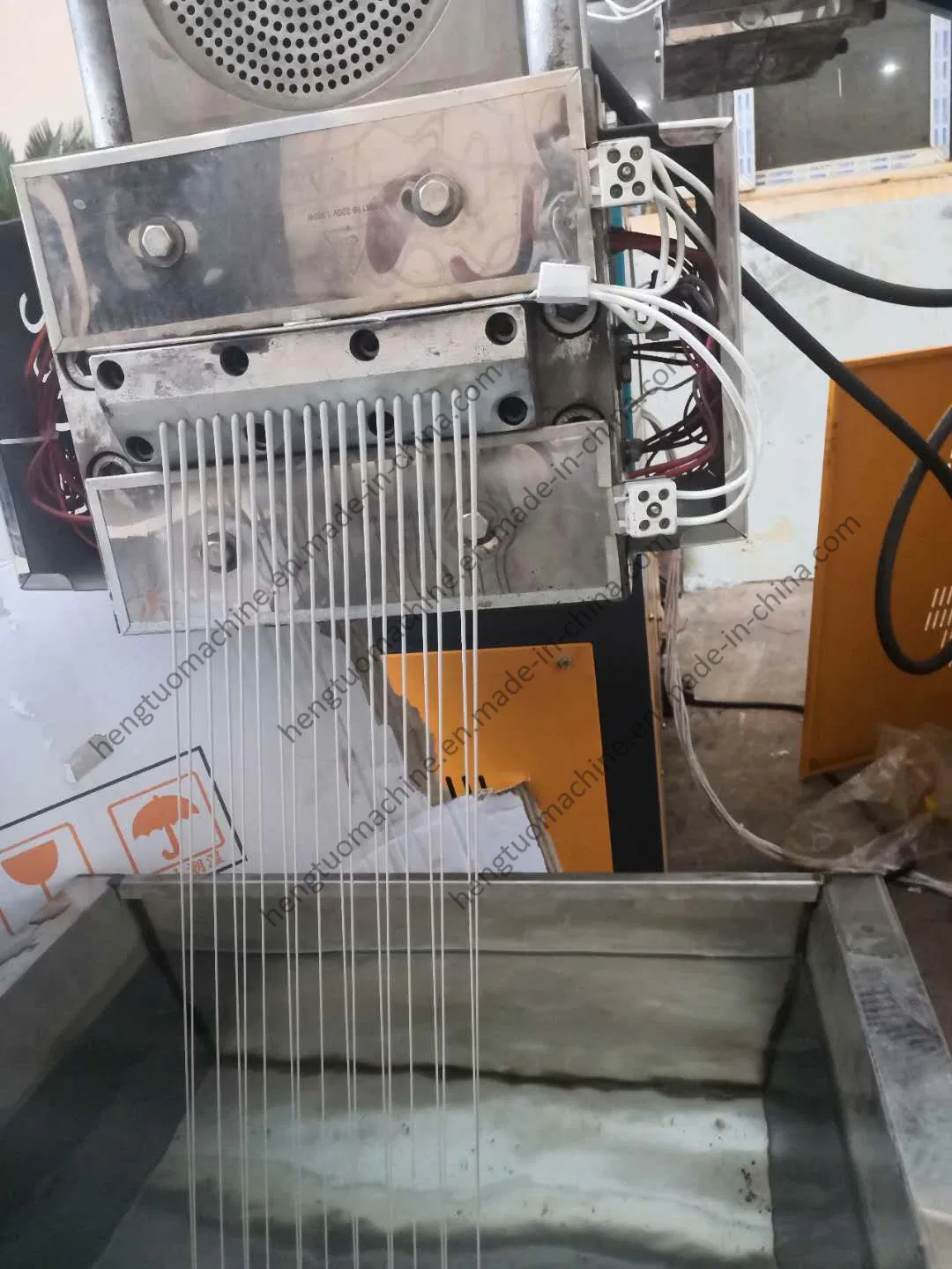 Máquina de Reciclagem e Granulação de Plástico em Duas Etapas