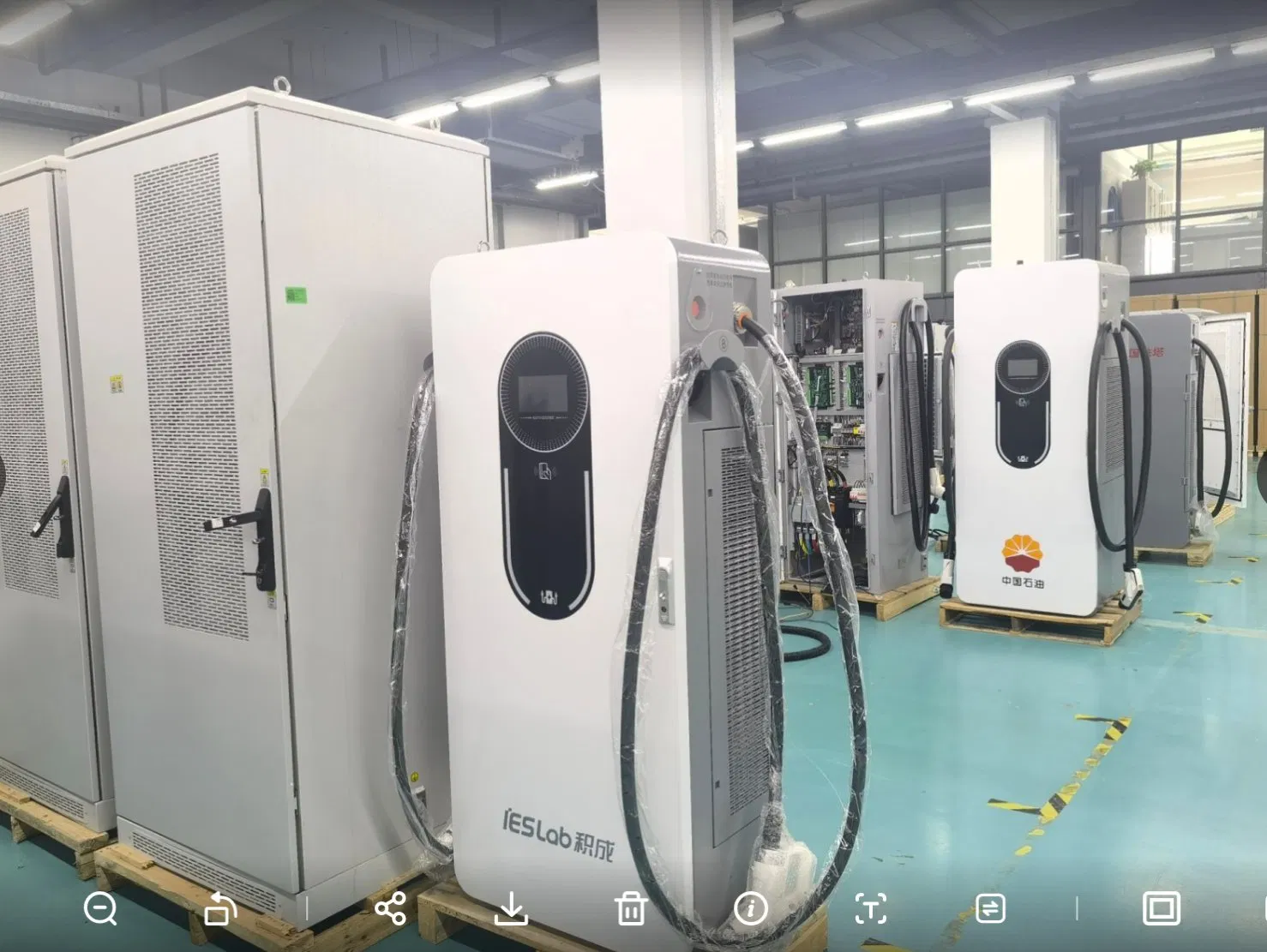 Reliable Factory CCS2 Gbt 60kw 120kw 240kw 360kw Electric Vehicle Car Battery Fast Quick DC Photovoltaic PV Solar Energy Storage EV Charger with Ocpp CE