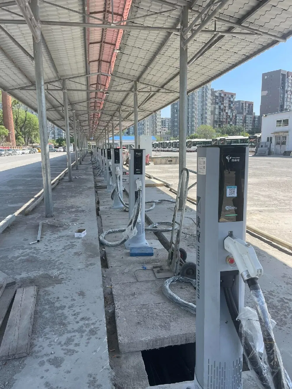 120kw Integrated Fast EV Charger with Efficient Charging Solutions