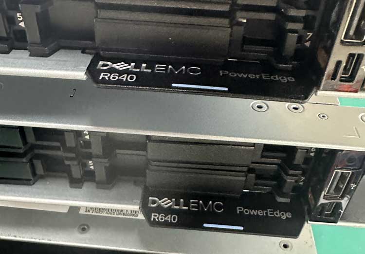 Hot Sale Dells EMC PowerEdge R640 4*3.5/8*2.5 Inch Chassis Cloud Computing Universal Rack Server with Intel Xeon Bronze CPU
