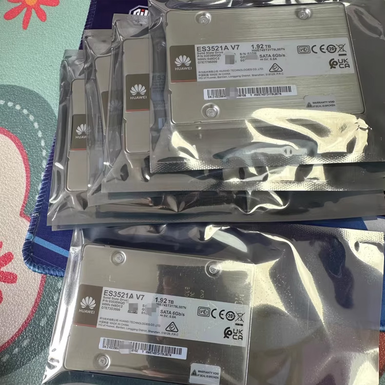 XFusion Internal Server ES3521A V7 Series 2.5" SATA SSD 480GB/960GB/1.92T/3.68TB 6Gb/s Read Speed 700-800MB/s 512MB Cache 3-Year