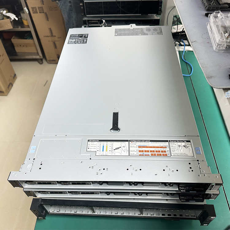 Stock Intel Xeon Platinum 8100 Series Processor Server Dells EMC PowerEdge R640 1U 2-Socket Chassis 8/10Sff Rack Server