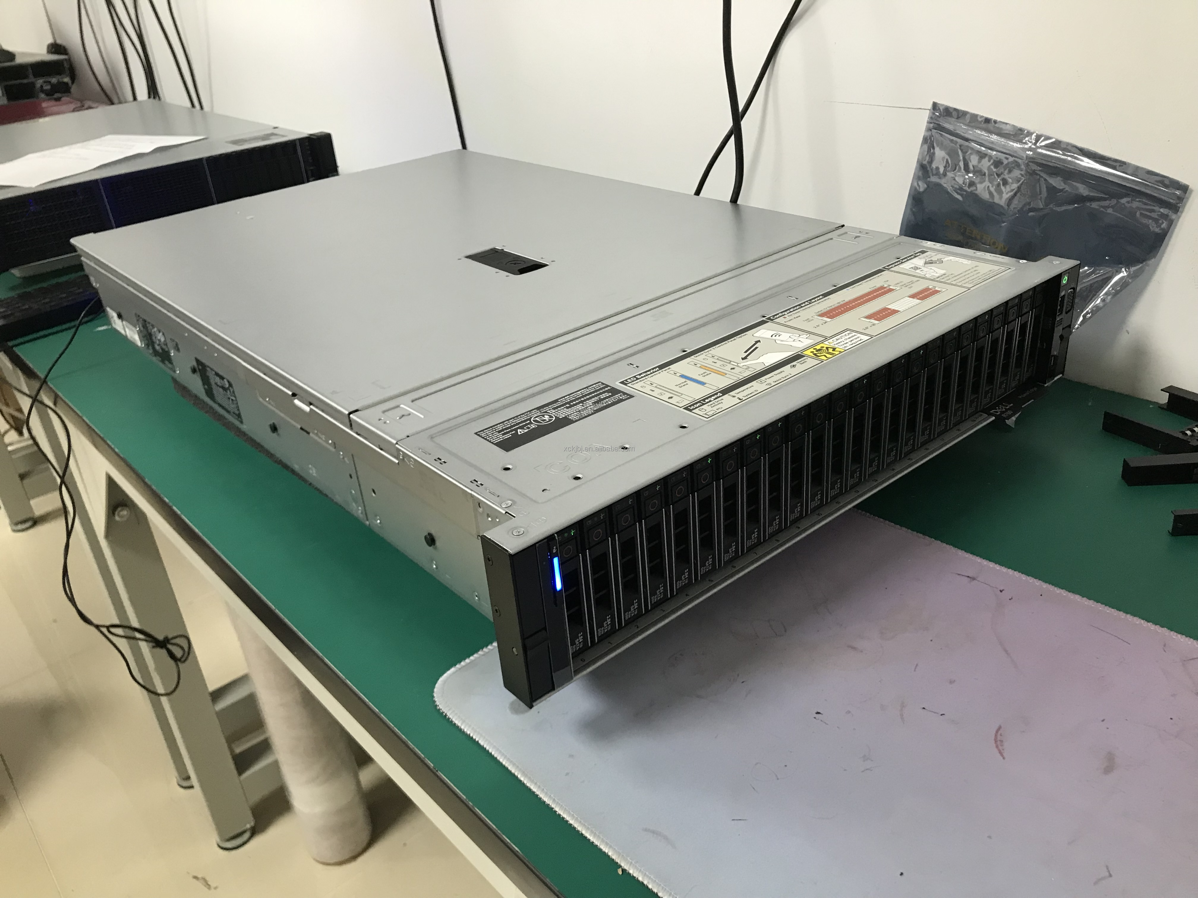 Server View 1