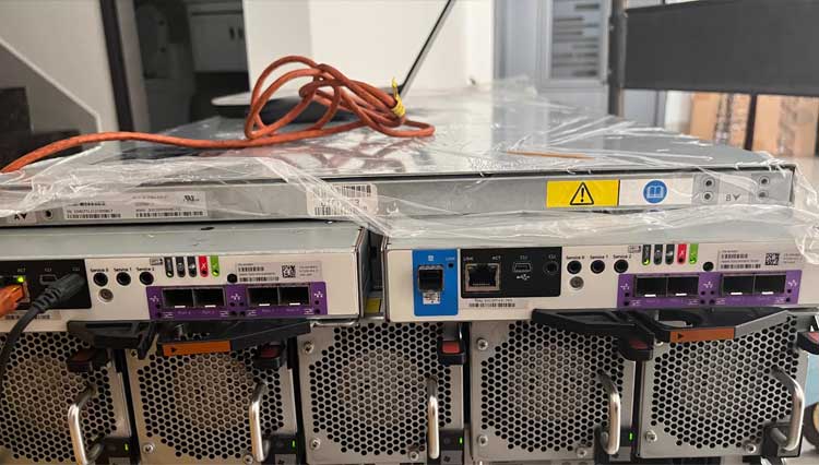 D Ell EMC PowerVault ME5012 ME5024 ME5084 ME5212 ME5225 ME5284 2U/5U SAS Network Storage Rack Server with 3-Year Warranty