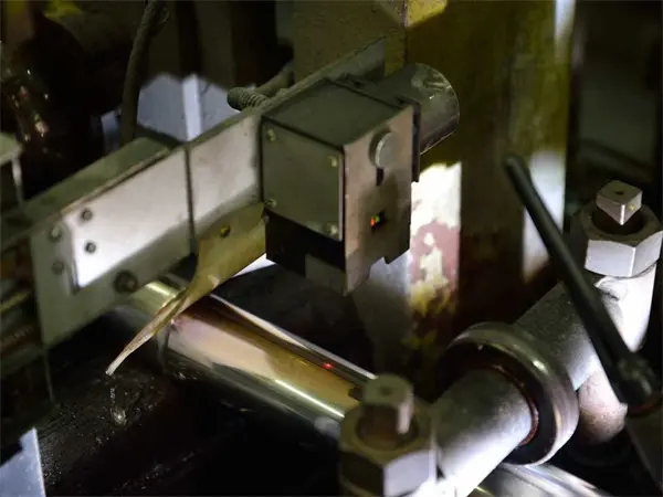 Online infrared weld seam inspection on the tube mill