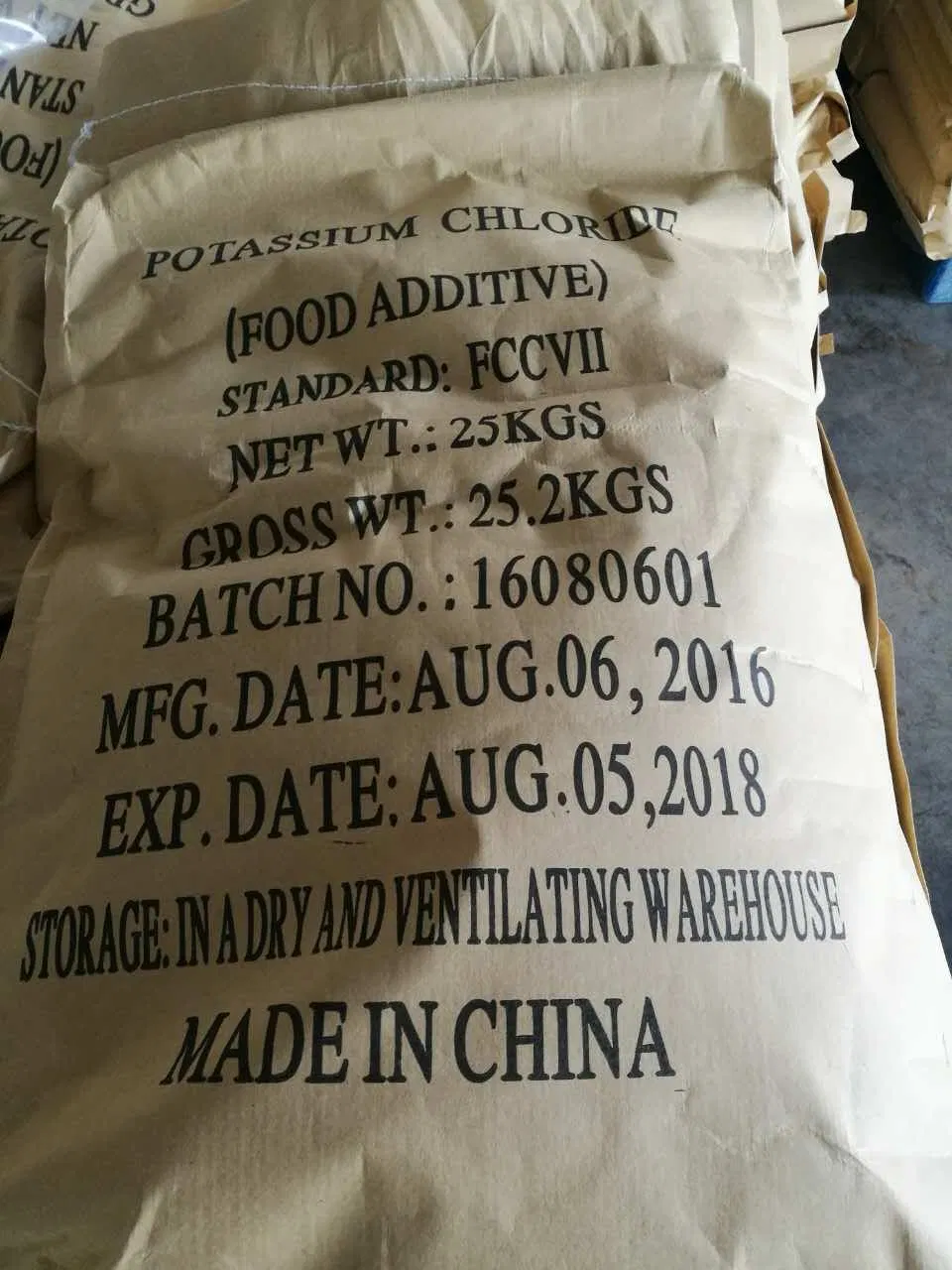 Potassium Chloride Kcl 99% Food Additive with Competitive Price