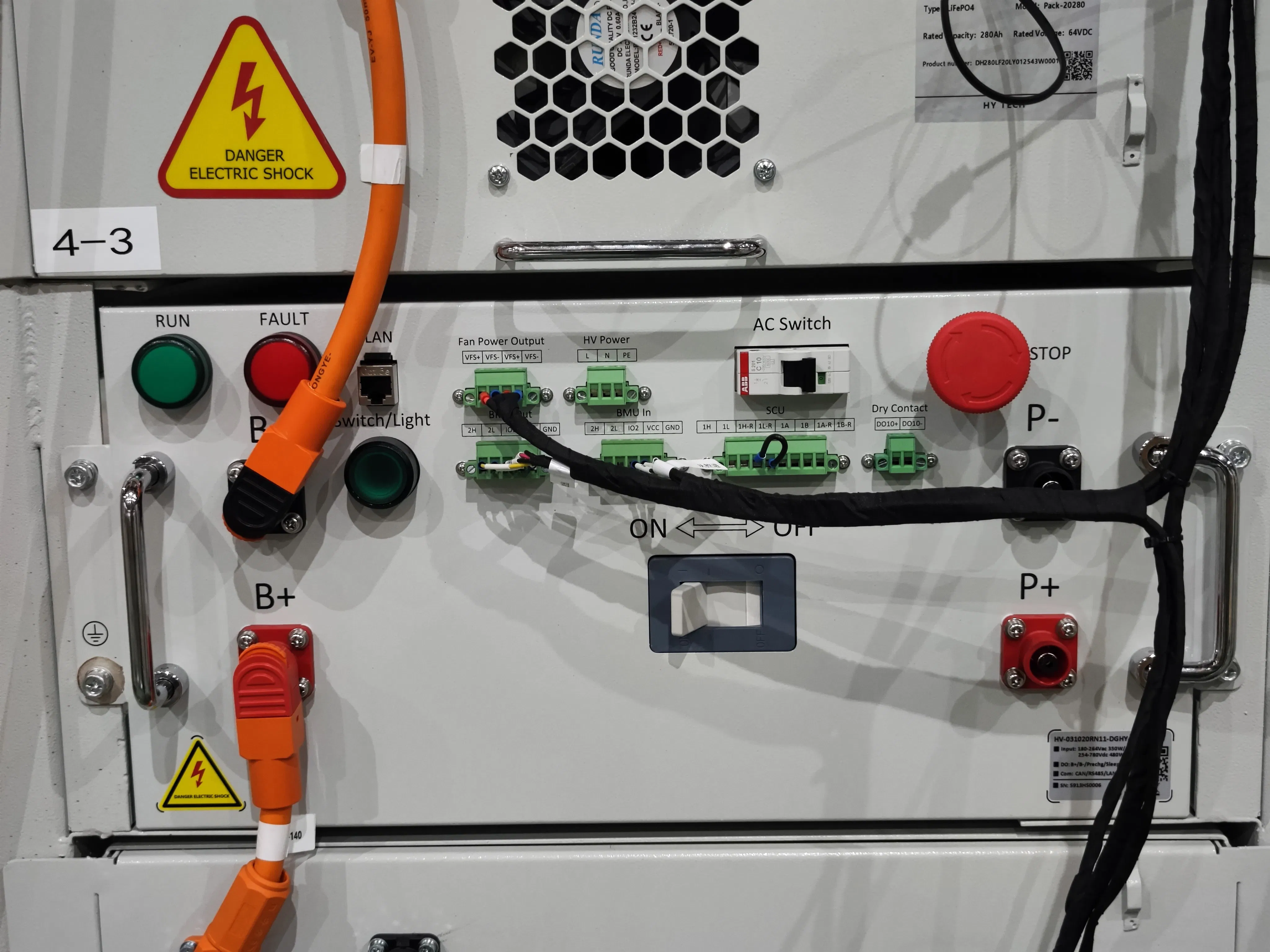 50kw 144kwh LiFePO4 Armazenamento de Rack de Pacote de Baterias para Uso Industrial e Comercial