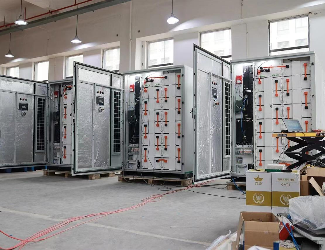 Gabinete Industrial Comercial Fora da Rede de Alta Tensão 215kwh Sistema de Bateria de Contêiner Ess Armazenamento de Energia Solar Bess