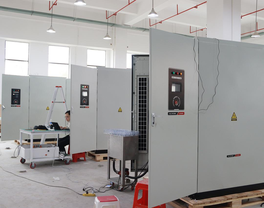 Gabinete Industrial Comercial Fora da Rede de Alta Tensão 215kwh Sistema de Bateria de Contêiner Ess Armazenamento de Energia Solar Bess