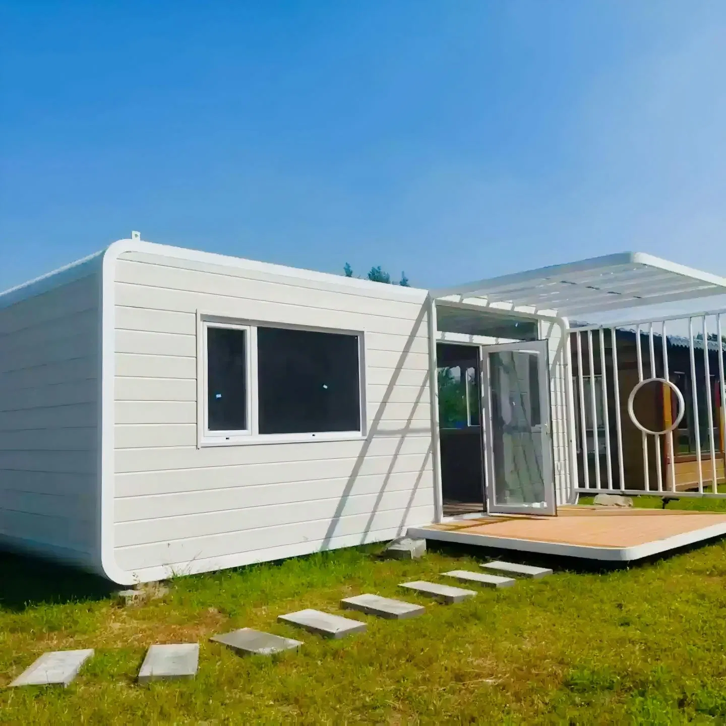 Casa de Contêiner Prefabricada Personalizada Isolada e Portátil 2 Piso Villa Extensão de Jardim Pódio Cápsula Cabana