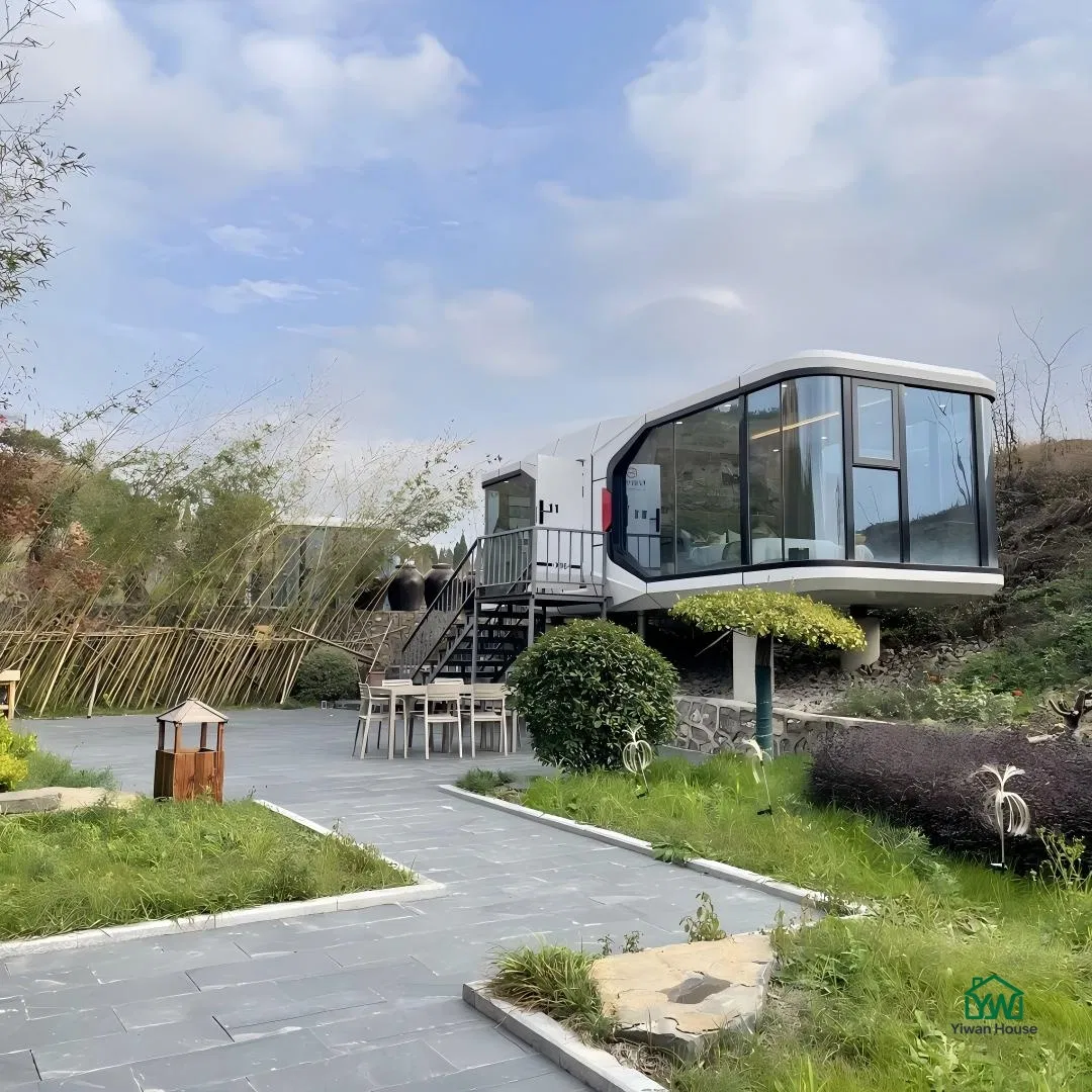 Casa Cápsula de Camping Isolada e à Prova de Som em Alumínio Futurista para Aviação
