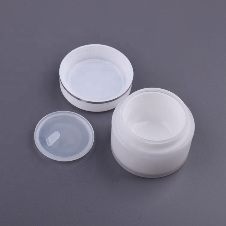 Empty White Double Wall Frosted Plastic Packaging Container PP Cosmetic Cream Jar