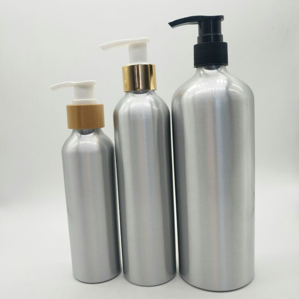 425ml Poilsed Aluminum Cosmetic Bottles Premium Texture Finish Silk Screen Printing Plastic Spray Pump Luxury Packaging