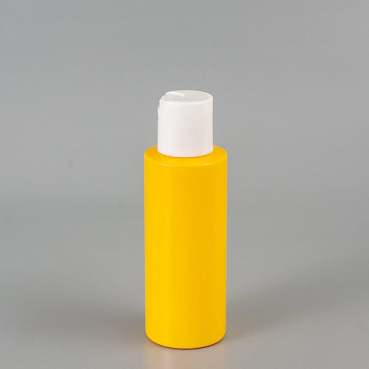 New Material Biodegradable Bottle Cosmetics PCR Recycled Pet Conatiner 60ml Disc Top Cap Bottle with Plastic Lid for Toner
