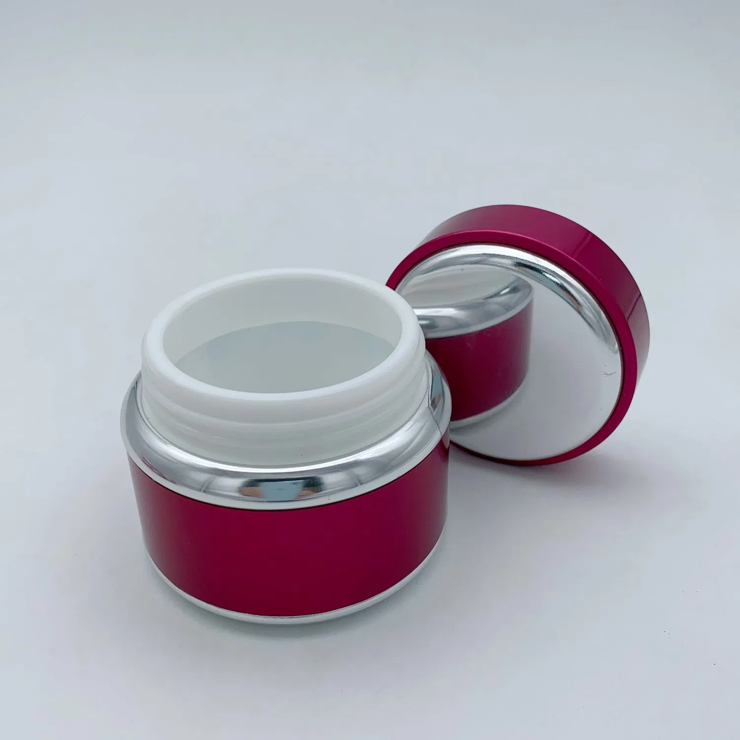 Wholesale Aluminum PP Glass Cosmetics Skin Care Packaging Round Cream Jar