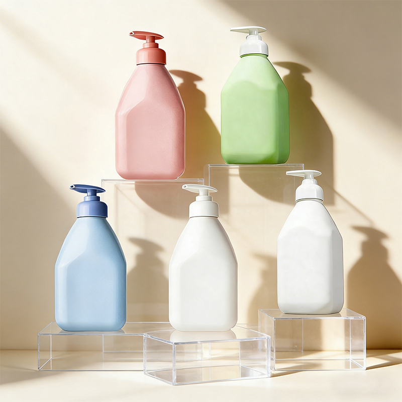 Hot Sale HDPE 300/500ml Lotion Pump Bottle/Cosmetic Packaging Bottle