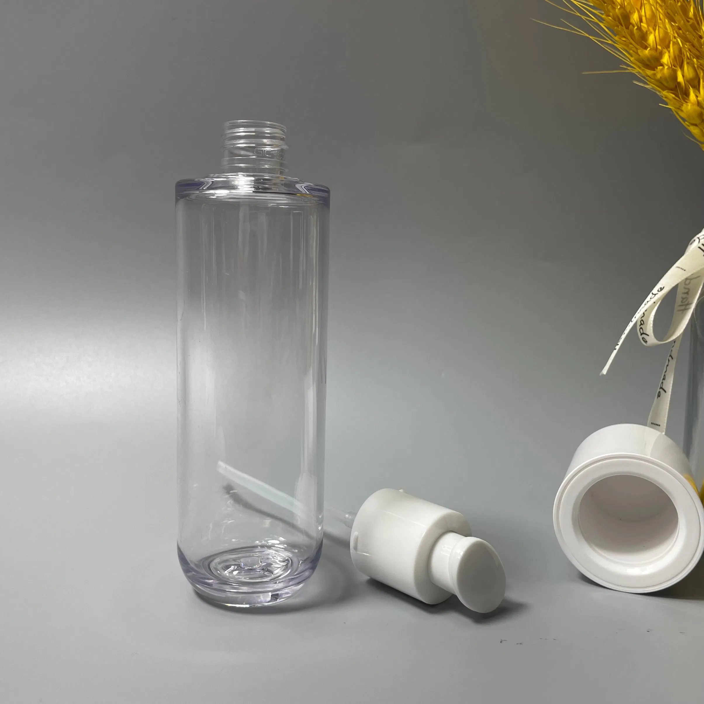 High Hygienic PETG Cosmetic Bottle Flat Shoulder Thick Wall Bottle