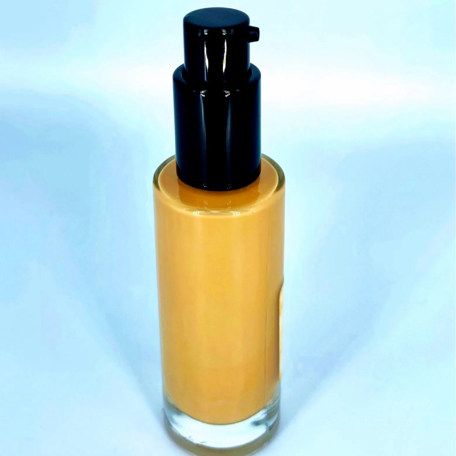 Wholesale Luxury Plastic Black Outer Spring 18 20/410 Plastic PP Lotion Pump Treatment Cream Pump Bottle with Dust Cover