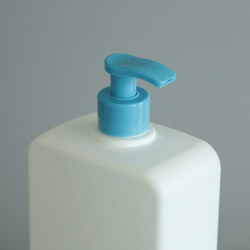 250ml 310ml 500ml 1000ml HDPE Custom Eco PCR Plastic Bottle Square Mist Spray Lotion Pump Bottle PE Shampoo Bottle for Body Tanning Oil