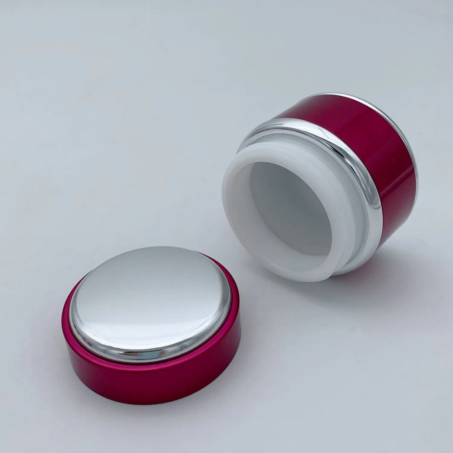 Wholesale Aluminum PP Glass Cosmetics Skin Care Packaging Round Cream Jar