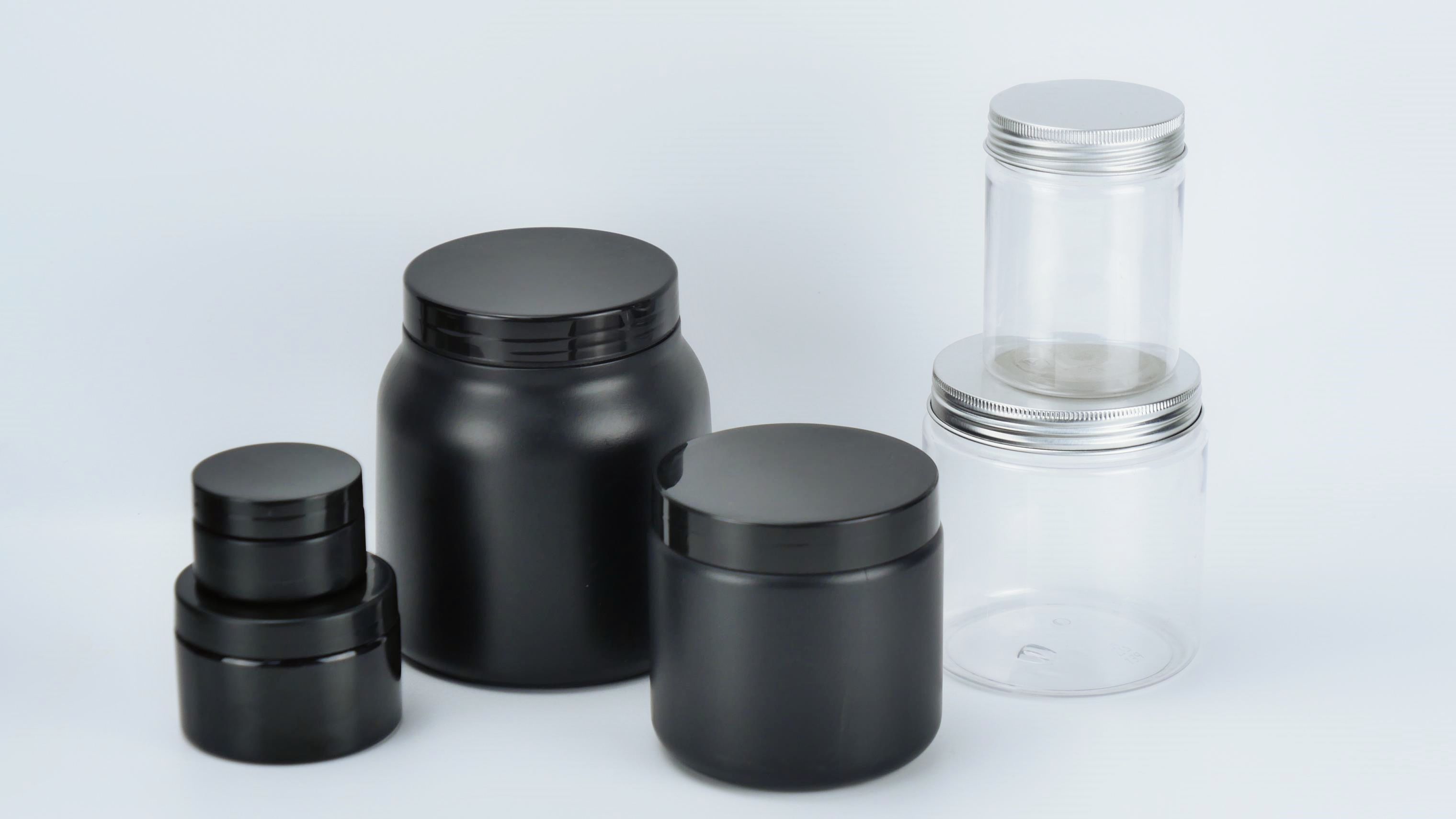 Quality Control Inspection at Taizhou Vikas Plastic Manufacturing Plant