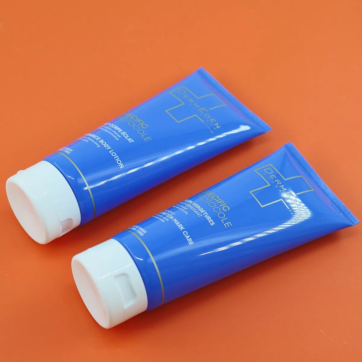 Custom Logo 50ml 100ml Plastic Cosmetic Tubes Flip Top Soft Squeeze Black White Matte Facial Cleanser Hand Cream Bb Cream