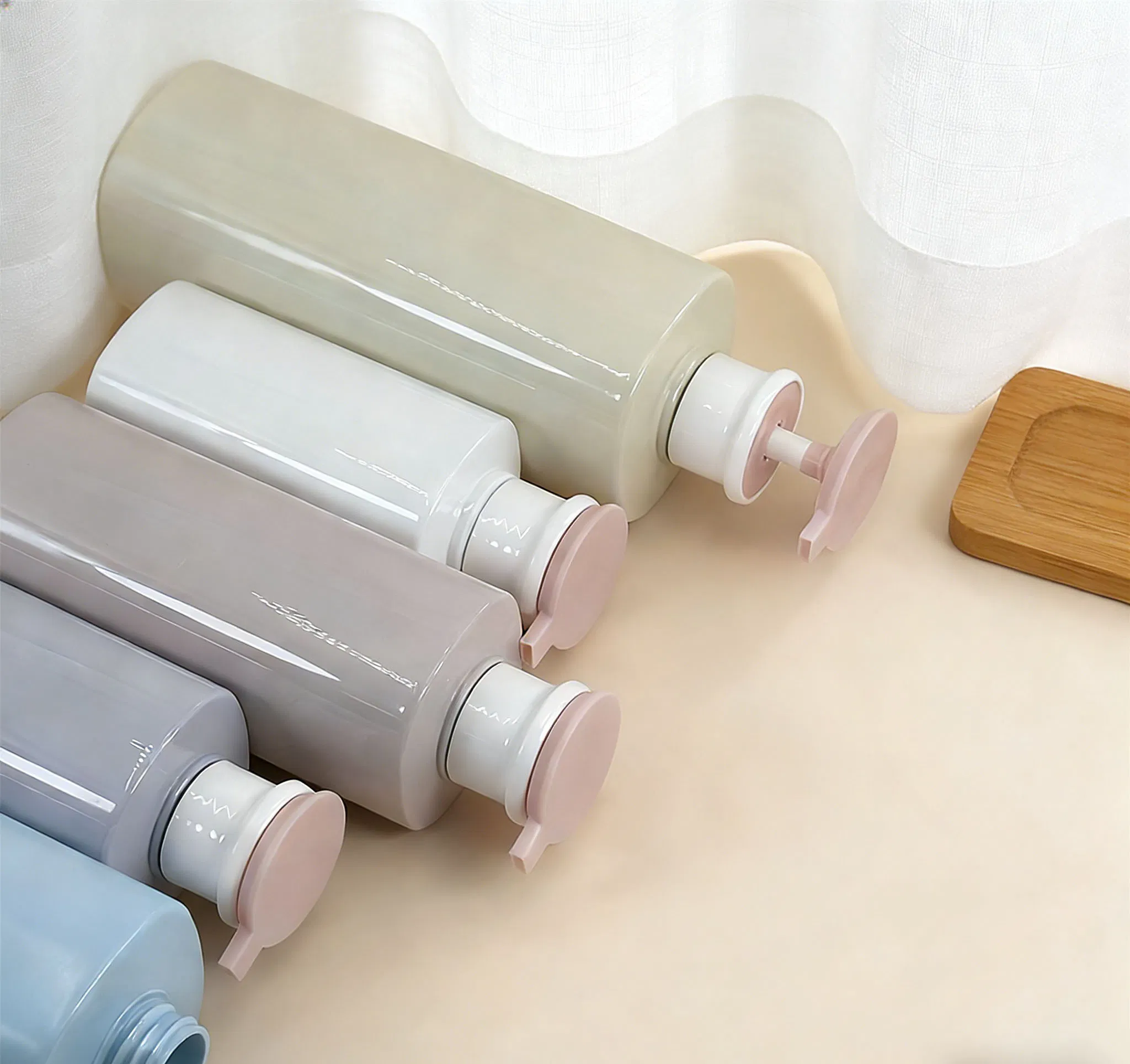 Fashion Personal Care Packaging 300/500/750ml Leak-Proof Pump Recyclable Recycled Pet Dispensing Bottle