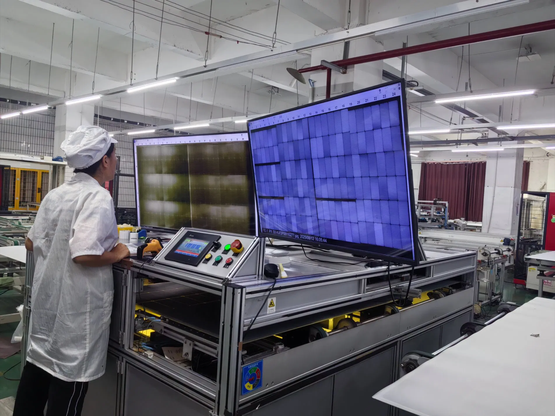 720W Módulo PV de media celda de doble vidrio bifacial 210mm 66gdf Panel solar Hjt para riego de bombas de agua solares agrícolas en granjas