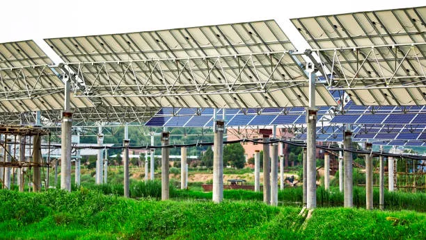 Sistema de montaje solar agrícola