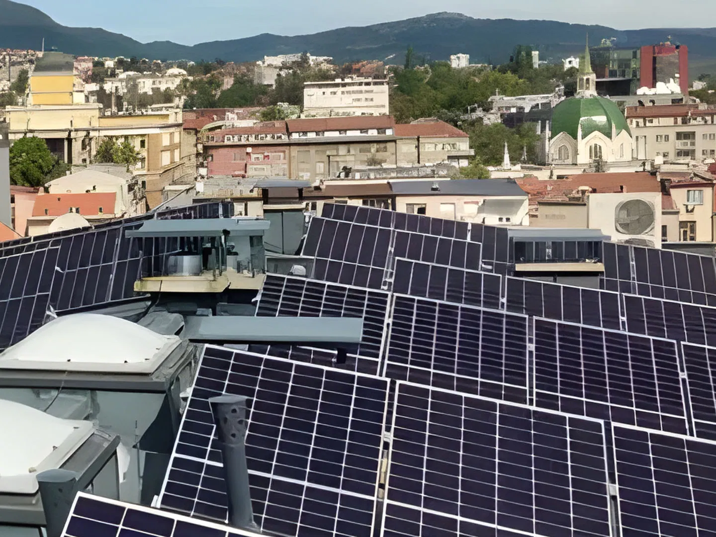Paneles Solares Huasun Hjt de Alta Potencia 700W 705W 710W 715W 720W Módulo PV Bifacial de Doble Cristal Tipo N Panel Solar Huasun