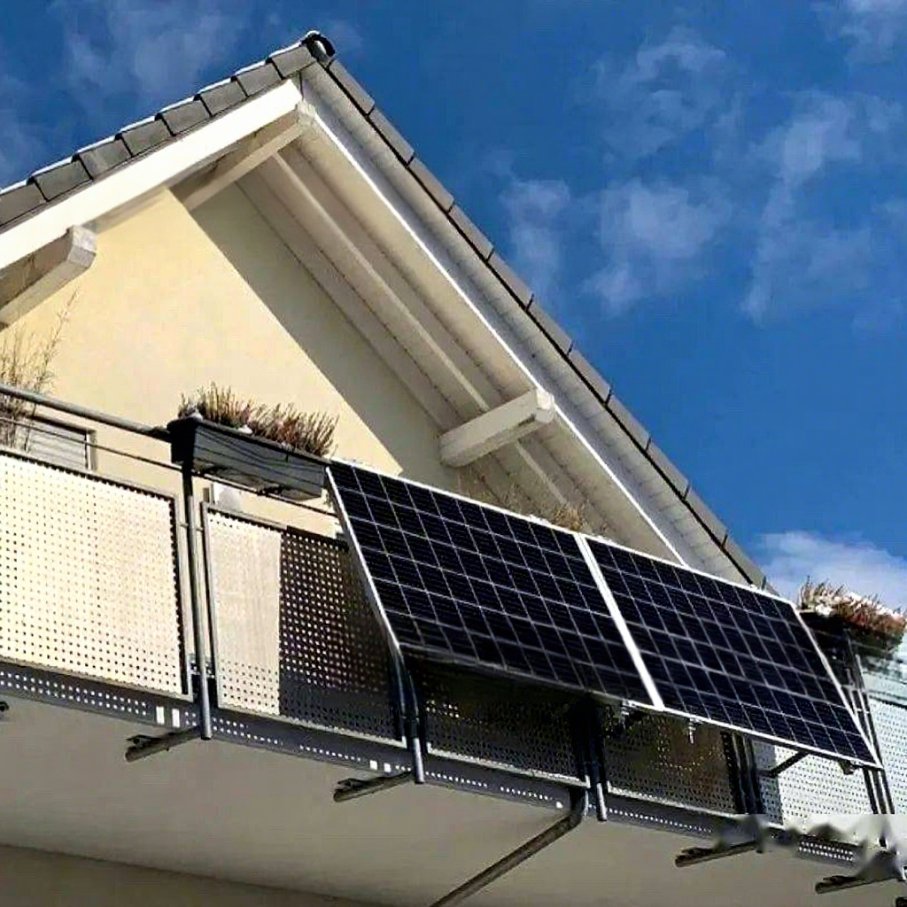 Balcony Solar Power System 420W/840W Grid Connected MPPT Lithium Ion Monocrystalline Silicon Home Use Complete Set