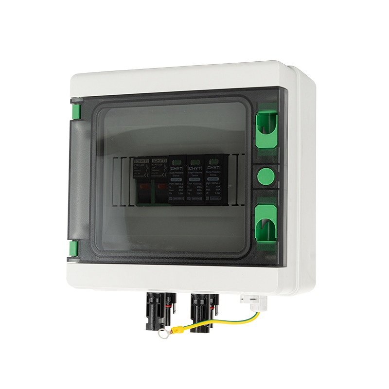 Outdoor PV Solar Panel Lightning Protection DC Combiner Box With Surge Protector