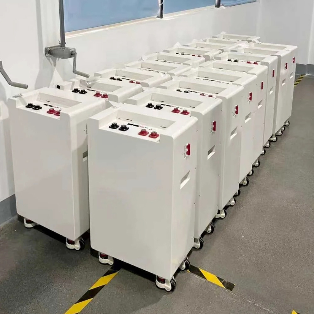 Portable Home Battery Backup System 5kWh LiFePO4 Smart BMS IP65 Protection Stackable Design For Hybrid Grid Solar Energy Storage