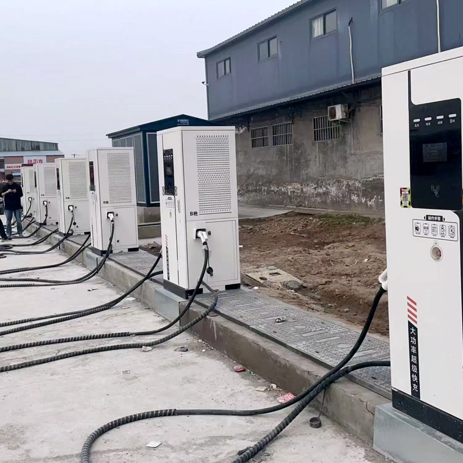 Solar Integrated off Grid EV Charger Green Energy Charging Station