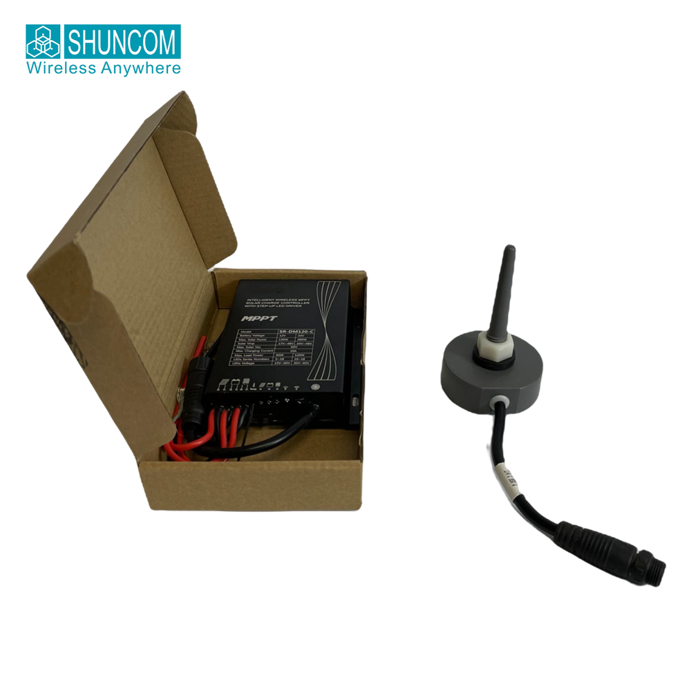 MPPT solar charge controller with Smart street lighting system