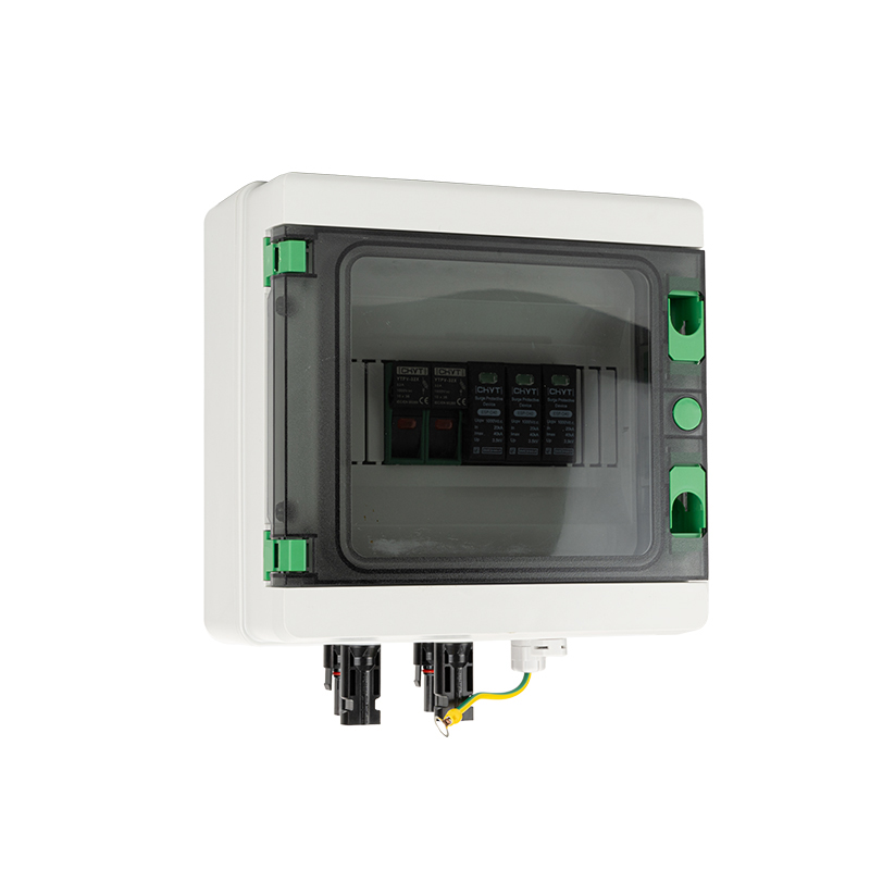 Outdoor PV Solar Panel Lightning Protection DC Combiner Box With Surge Protector