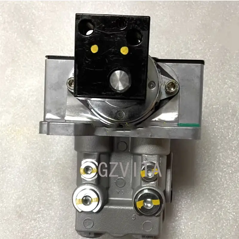 Wholesale Pilot Valve Foot Pedal 9226365 For Hitachi Excavator ZAX450 ZAX1200 9184276 Manufacturer, Company