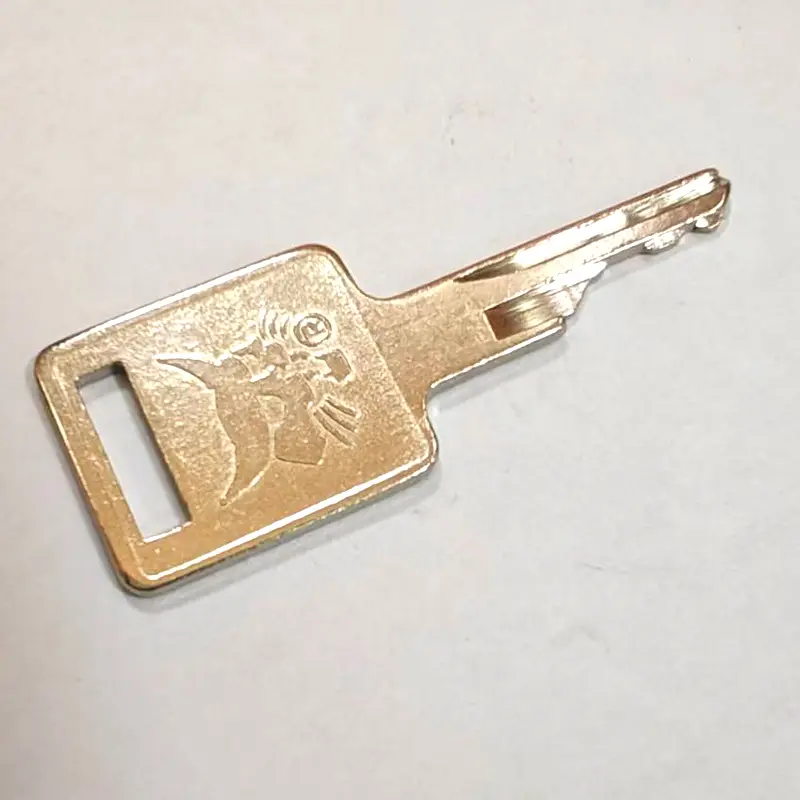 Wholesale Bobcat Skid Loader Key S550 S185 Sweeper Key S331 S160 Excavator Key Manufacturer, Supplier