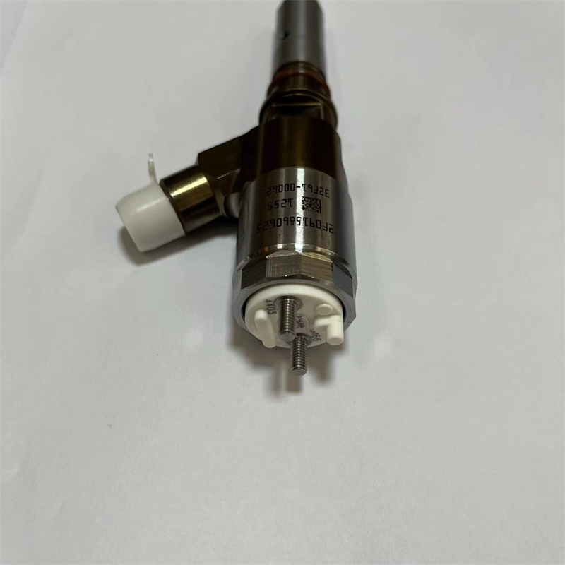 fuel injector 4