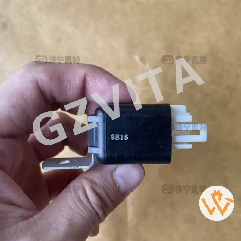 High-Quality Komatsu Relay PC210 PC270 D155AX 198-911-9240 1989119240 ND056700-8170 569-06-61970 Company, Product