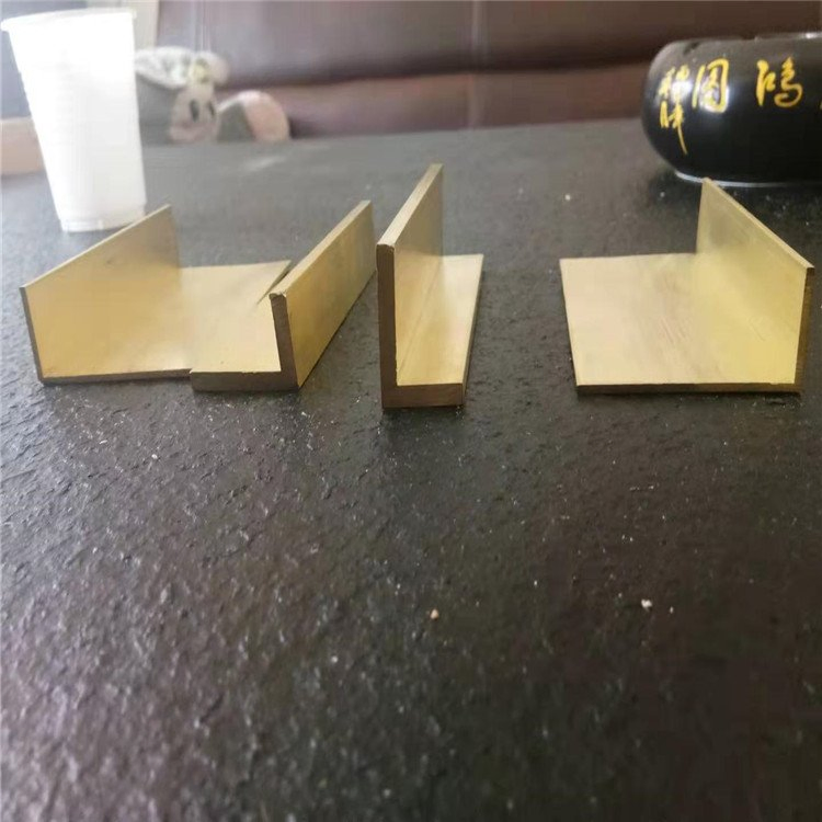 Factory Directly Sell Brass Customized Profiles H L C T in Stock