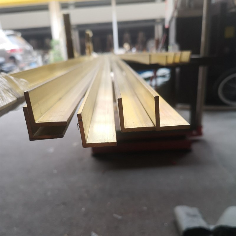 Factory Directly Sell Brass Customized Profiles H L C T in Stock