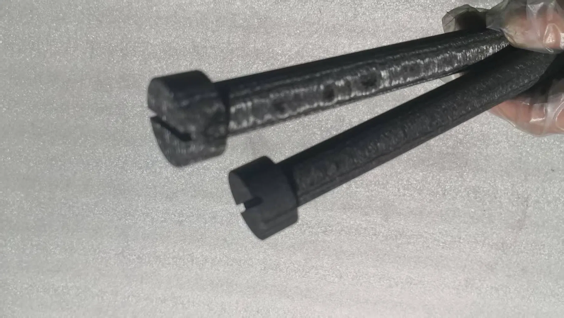 Durable High-Temperature Resistant C/C Fastener for Industrial Use