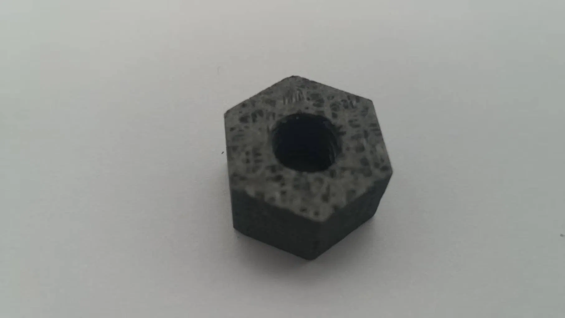 Manufacturers Customize Lightweight High-Stiffness Carbon-Carbon Nut and Fastener for Automotive Industry