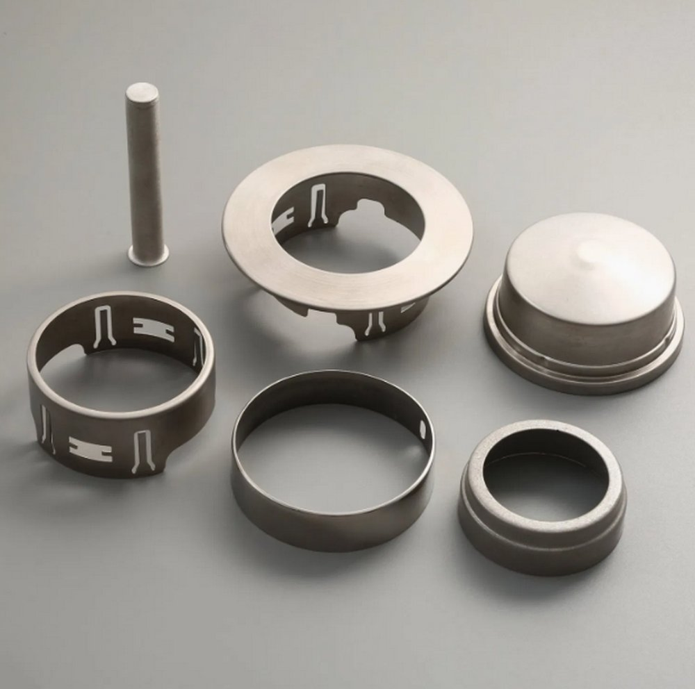 Customized Bolts Stainless Steel Iron Electronic Equipment Car Parts Processing Punching Bending Laser Cutting Welding Sheet Metal Stamping Fasteners