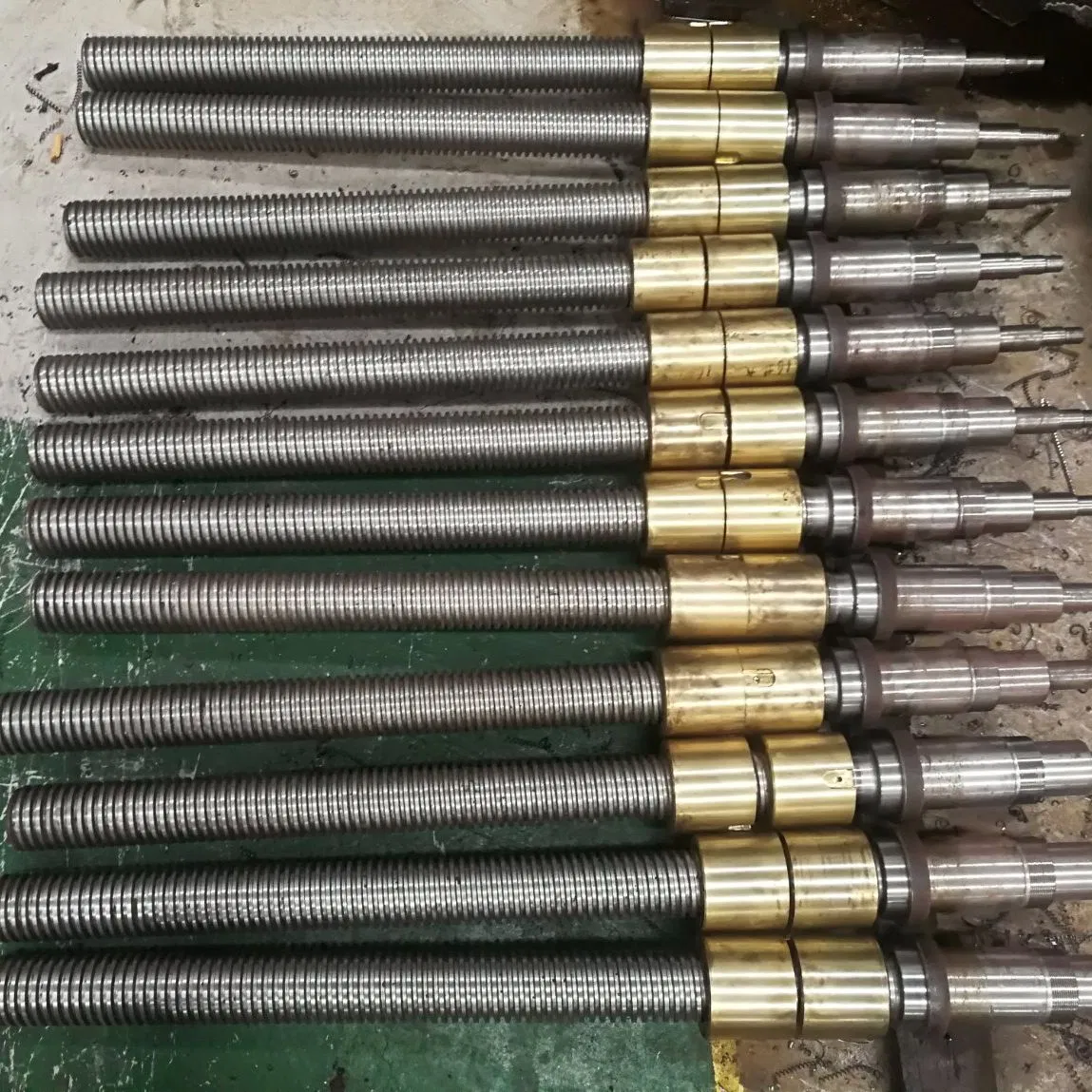 Non-Standard Customized Brass Full Tooth Lead Screw Stud Bolt and Nut Threaded Rod