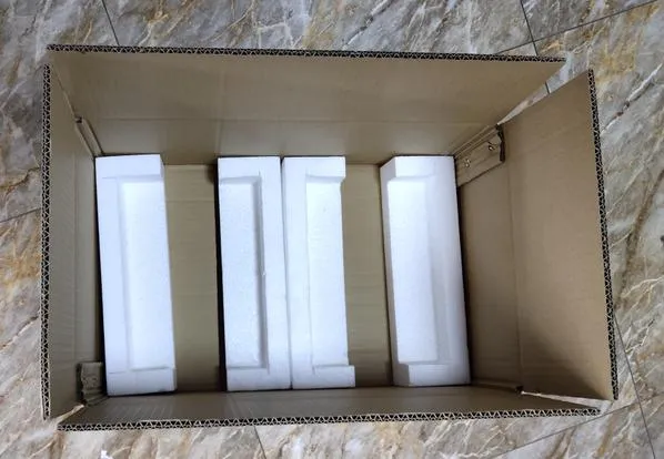 Nova Iluminação LED de Alta Baía à Prova de Explosão para Locais Perigosos