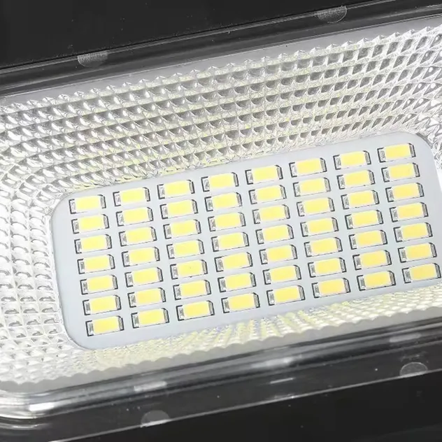 Luz Solar Integrada IP66