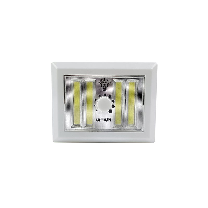 Pequena Luminária LED Brilhante e Eficiente em Energia para Segurança Noturna